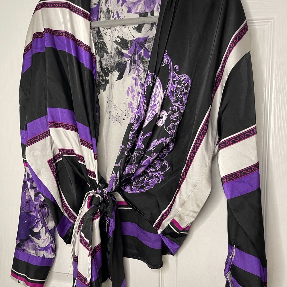 Blouse - Picture 3 of 8